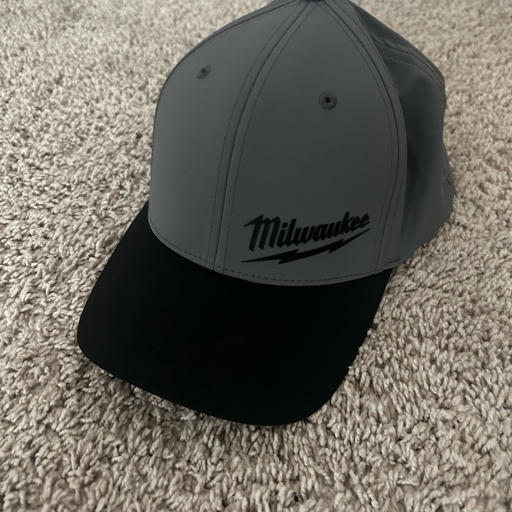 Milwaukee Tools FLEXFIT Gray and Black Cap